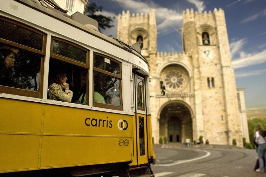 Lisbon: Private Walking Tour with a Local Guide - Bairro Alto and Rossio Square: viewpoints and the city’s rhythm