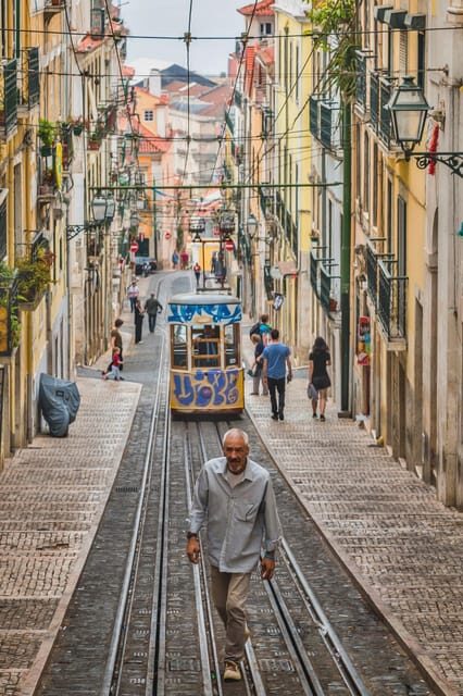 Lisbon: Private Walking Tour with a Local Guide - What you’ll actually spend extra (and what you won’t)