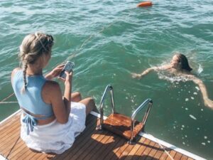 Lisbon: Sailboat Beach Tour - Lisbon to Cascais Views: What You Actually See from the Water
