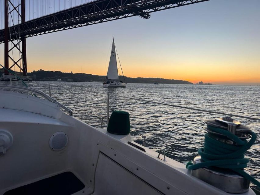 Lisbon Sailing Experience: Tagus River Tour - Under the 25 de Abril Bridge, Down to Belém Tower, and the Monument Corridor