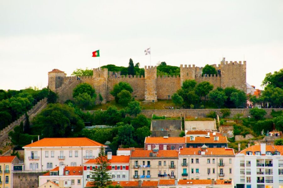 Lisbon: Saint George's Castle Entry & City Self-Guided Tours - Offline Audio and Your Smartphone Setup (What Can Go Wrong)