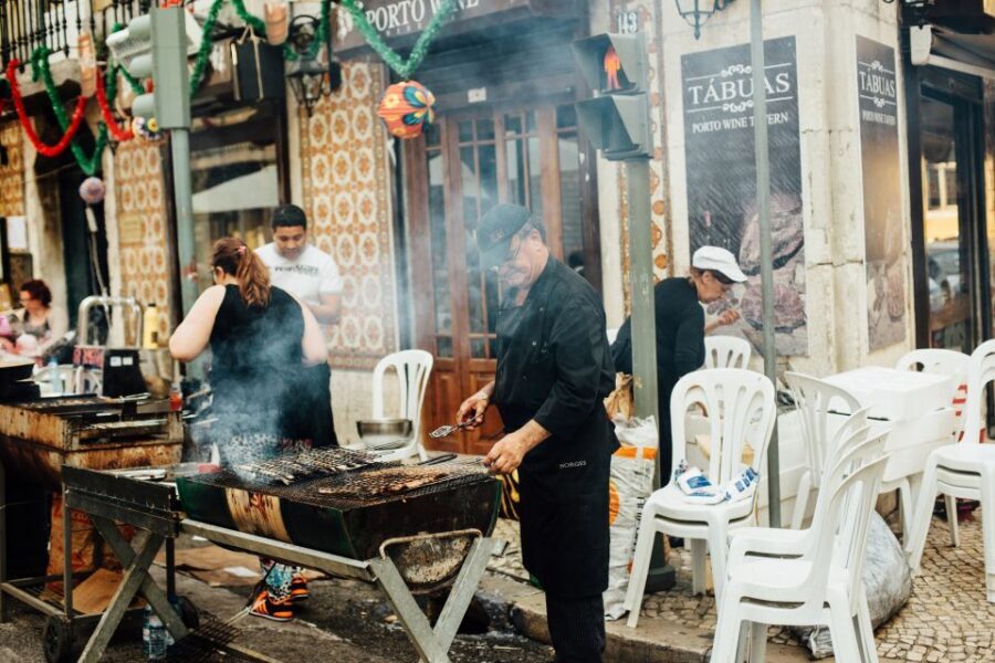 Lisbon: See Lisbon Like a Local on a Private Walking Tour - FAQ