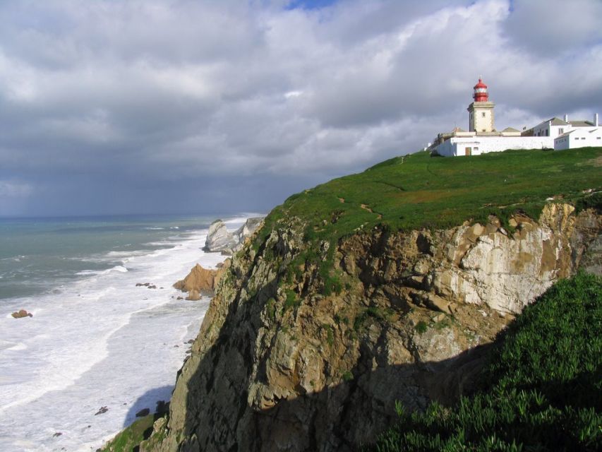 Lisbon: Sintra, Cascais and Estoril Private Day Tour - The Marginal road return: beaches and forts along the Lisbon edge