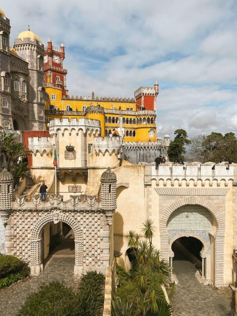 Lisbon: Sintra, Pena Palace, Cabo da Roca & Cascais Day Tour - Boca do Inferno in Cascais: The Mouth of Hell Gets Real