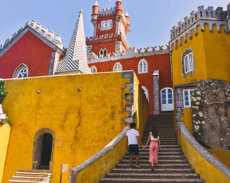 Lisbon: Sintra, Pena, Regaleira, Cabo da Roca & Cascais Tour - Sintra Village and the quick orientation you’ll thank yourself for