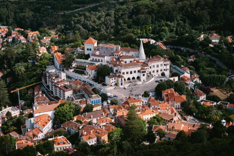 Lisbon: Sintra, Regaleira with ticket guided tour by train - After the Tour: Staying Longer at Quinta da Regaleira