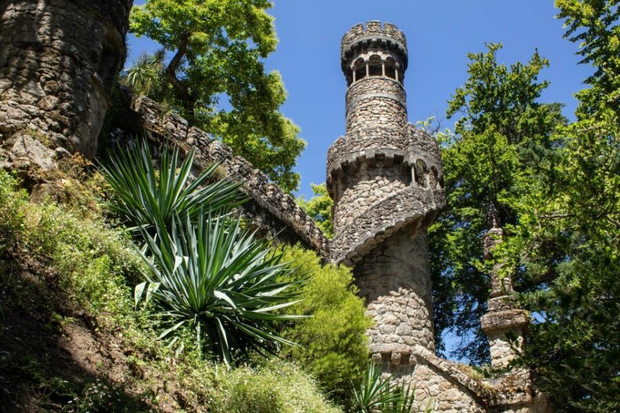 Lisbon: Sintra, Regaleira with ticket guided tour by train - How the Schedule Feels in Real Life (4.5 hours, but two distinct worlds)