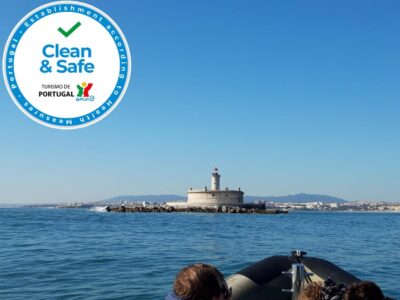 Lisbon: Speedboat Trip to Bugio Lighthouse - 25 de Abril Bridge and Fort of São Lourenço do Bugio: Seeing Lisbon’s Coastline the Way It Was Built