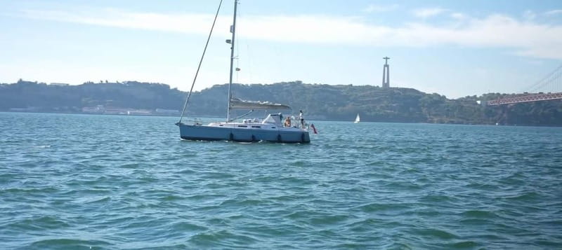 Lisbon Sunset Boat Tour Wine included - Why this Lisbon sunset sail is worth your evening