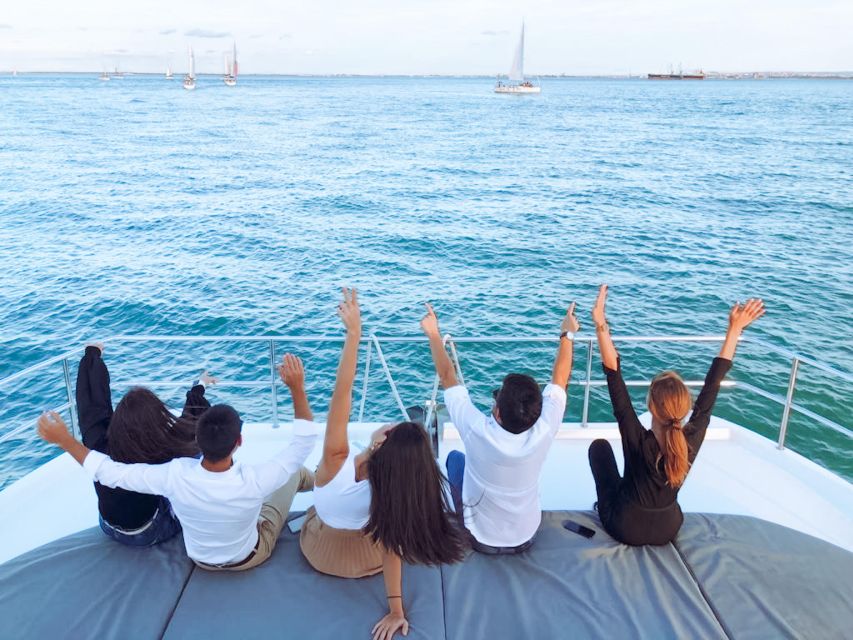 Lisbon: Tagus River Private 2-Hour Cruise - Drinks, Skipper, and the Live Guide: How the Experience Feels