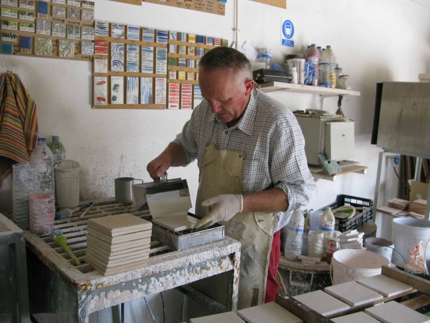 Lisbon Tiles and Tales: Full-Day Tile Workshop and Tour - How the tile drive helps you “read” Lisbon