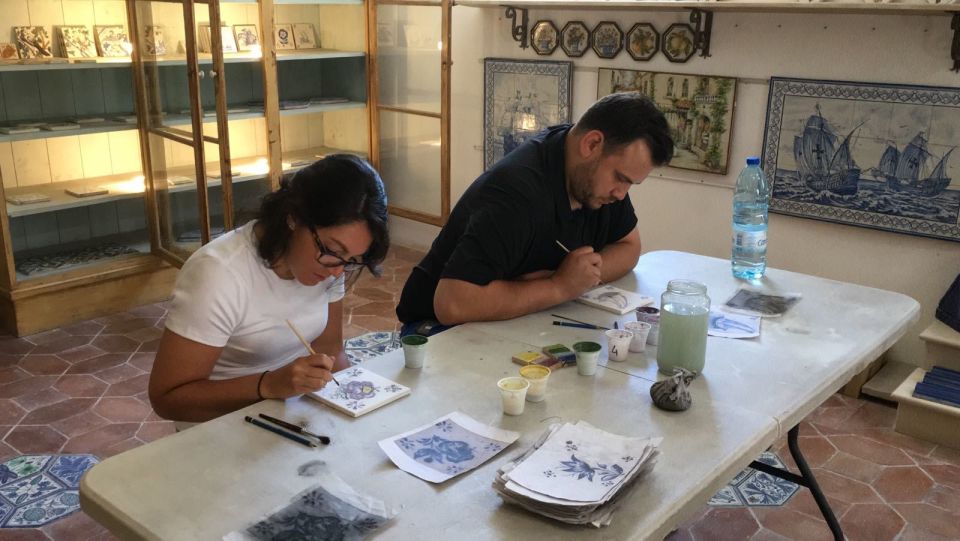 Lisbon Tiles and Tales: Full-Day Tile Workshop and Tour - Morning start: Azeitão and the Azulejos de Azeitão workshop