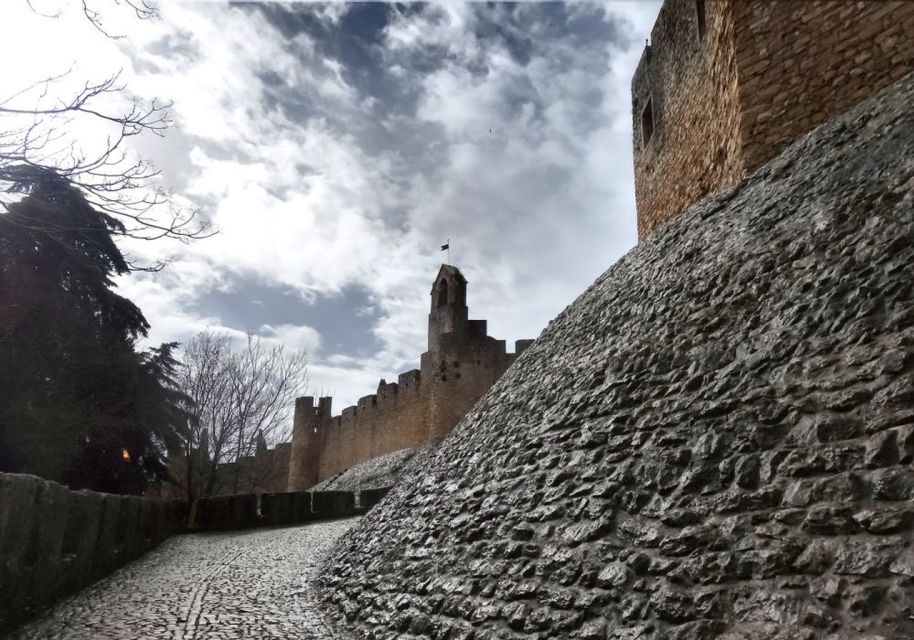 Lisbon: Tomar, Batalha, and Alcobaça Monasteries Tour - Timing, Transport, and the Pace You’ll Want