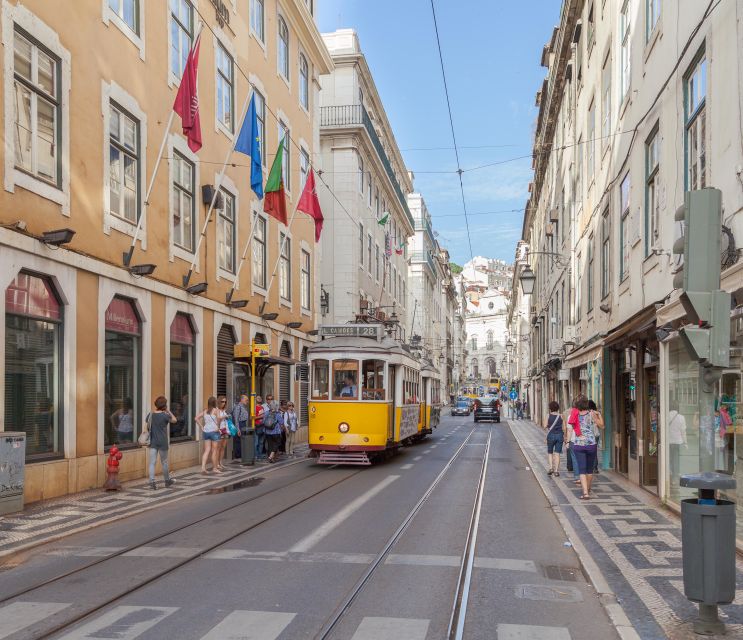 Lisbon: Tram 28 Audio Guide - Onboard Rules: Small Things That Affect Your Comfort