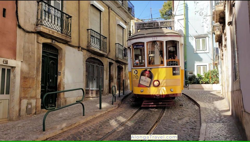 Lisbon: Tram 28 Audio Guide - Reliability and Timing: What the Mixed Feedback Teaches You