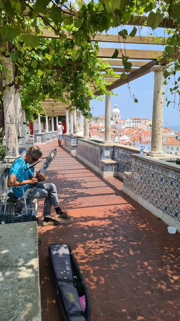 Lisbon: Tuk Tuk 2H Tour Lisbon with a Old Timer - Senhora do Monte: the photo stop that earns its reputation