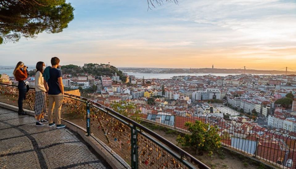 Lisbon Tuktuk Old-town Sightseeing Tour - Key Things I’d Mark on Your Map