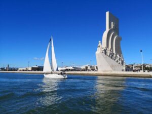 Lisbon: Yacht Sailing Tour With Portuguese Wine and History - Where to Meet: Santo Amaro, right under 25 de Abril Bridge