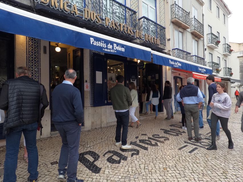 Lisbon:Private guided historical sightseeing Tour by TUK-TUK - Who should book this Lisbon tuk-tuk tour (and who should skip it)