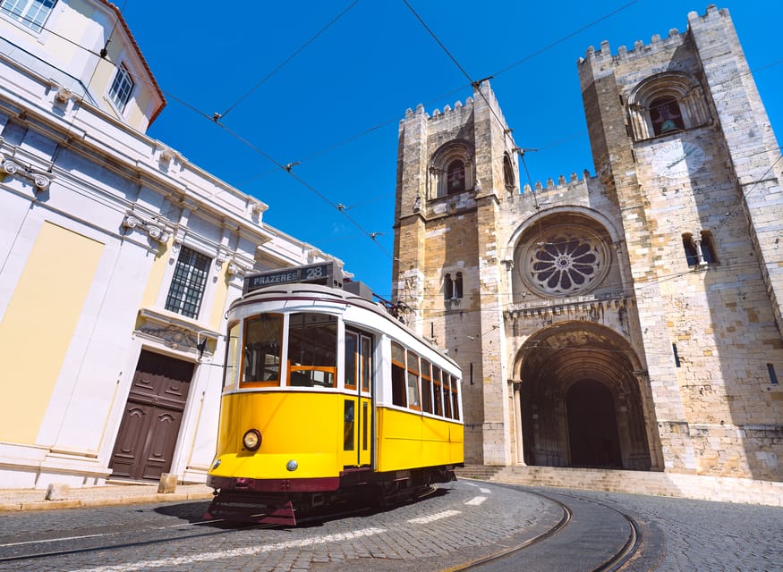 Lisbon's historic old town in a tuk-tuk in German - Who This Tour Suits (and Who Might Not)