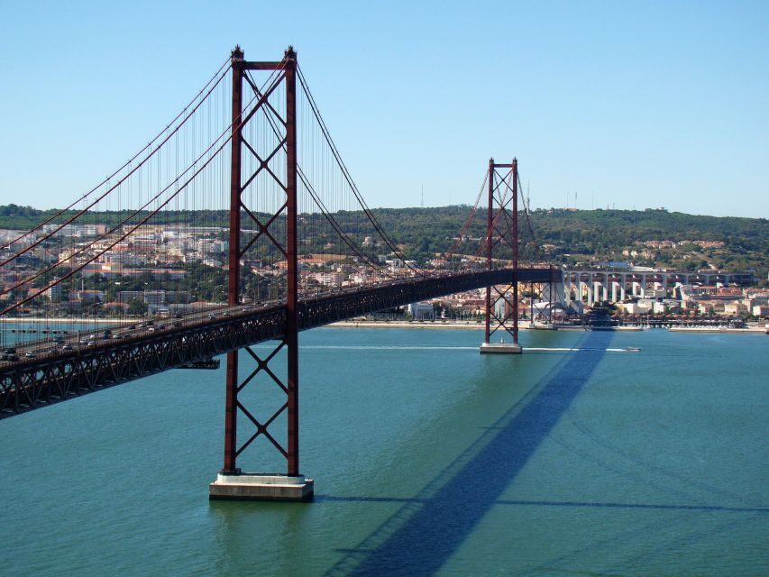 Lisbon’s South Side, River Tejo & 3-Hour Walking Tour - Key highlights you will feel right away