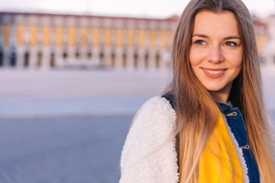 Loving Lisbon: Capture Your Memories with a Photoshoot! - Should you book Loving Lisbon photoshoot at Praça do Comércio?