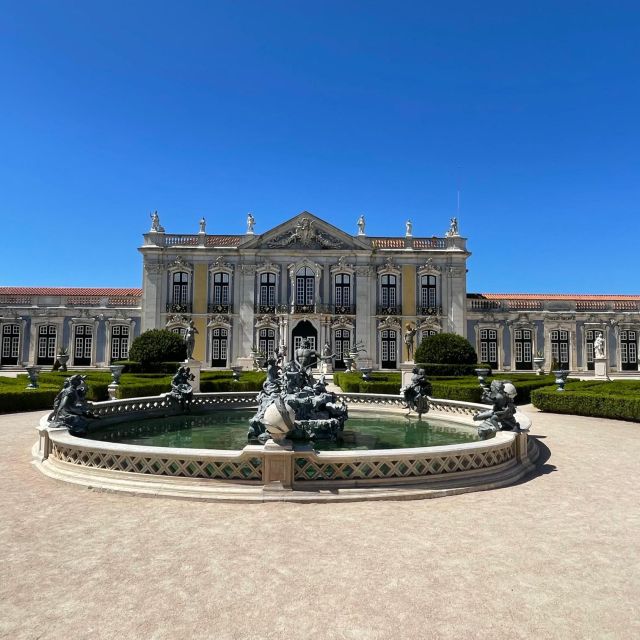 Mafra, Ericeira and Queluz - Mafra Royal Palace & Convent: inside the Rococo library and its bat guardians