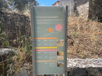 Montemor-o-Novo or Évora: One-Day Tour of Megaliths - Portela dos Mogos and the first monuments: getting oriented fast
