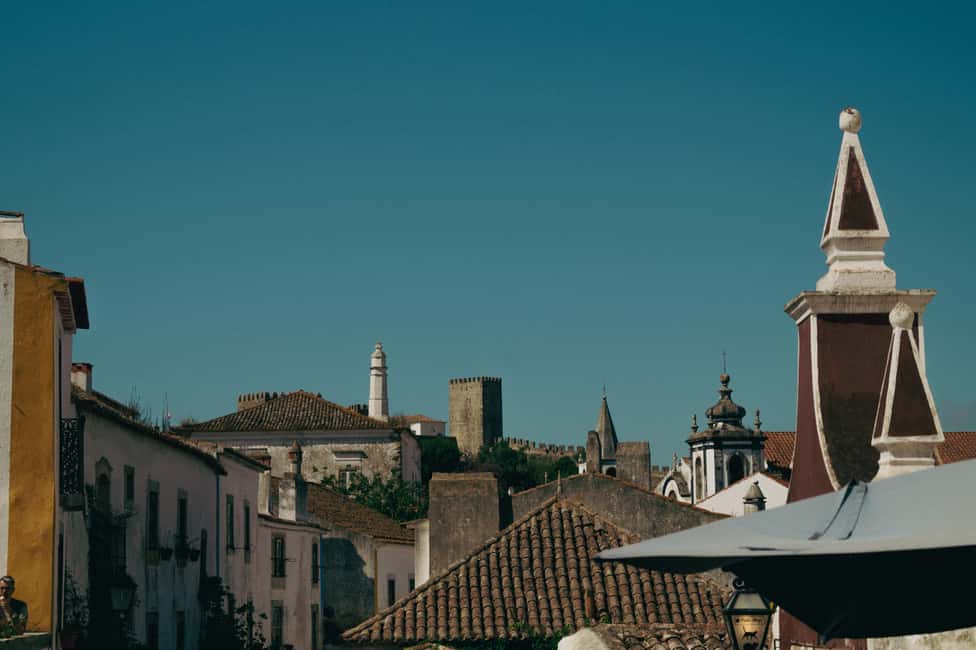 Óbidos: Explore The Queen's jewel with a local guide - Old streets and the Cerca Velha: where the town explains itself