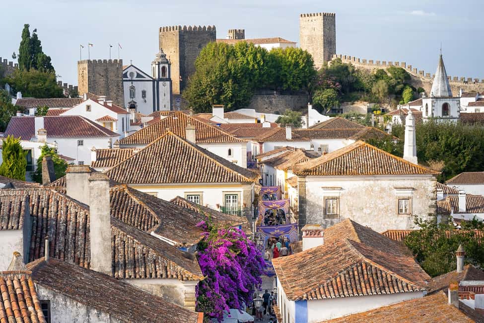 Óbidos: Flexible Walking Tour in Medieval Town - Starting at the Vila Gate: your orientation point