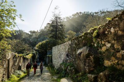Pena Palace, Moorish Castle,Quinta ad Regaleira:Walking tour - Pickup in Lisbon: where Rua Castilho 77 fits in