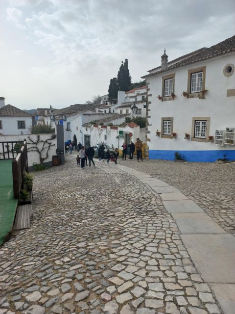 Porto / Lisbon Transfer with Nazaré & Óbidos - Price and Logistics: Is $459 Worth It for a Group of Up to Three?