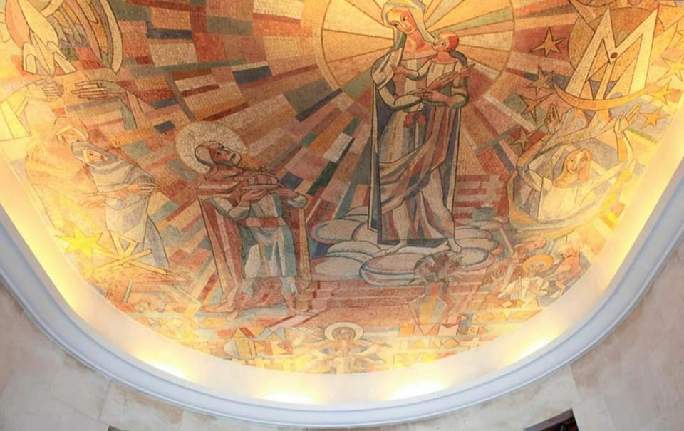 Private tour from Lisbon to Fátima and back - Arneiro’s Well and Lucia’s House: small stops with a lot of meaning