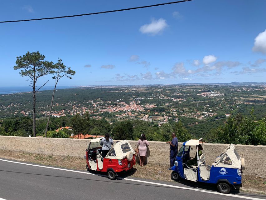 Private Tuk Tuk Tour in Sintra and Coast - Sintra’s best photo viewpoints: Royal Palace, Regaleira, Biester Palace