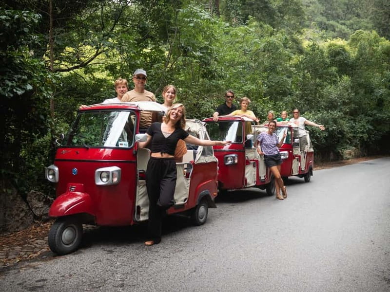 Sintra: 1-Hour Guided Tuk-Tuk Tour - Stop-by-Stop: Sabuga Fountain and Sintra Palace in Quick Succession