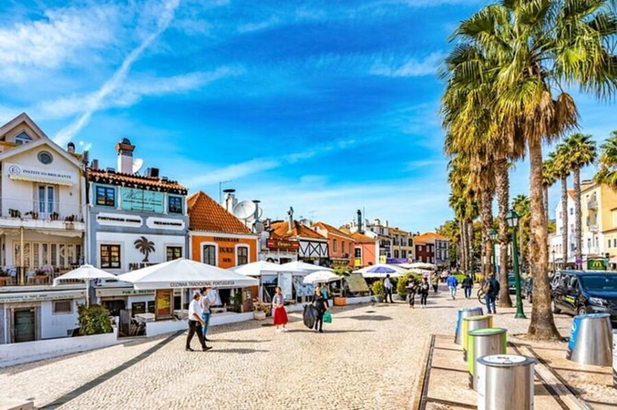 Sintra Magic & Coastal Wonders: Private Day Trip from Lisbon - Monserrate Palace: a style mashup that feels unexpected