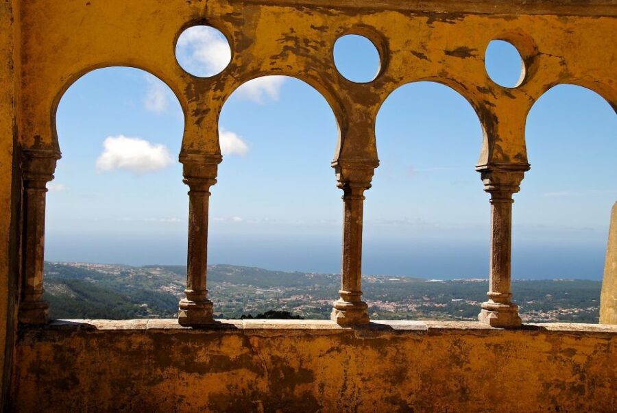 Sintra Palaces and Cascais Magical Experience Private Tour - Cascais photo stop and Estoril pass: sea towns without the stress