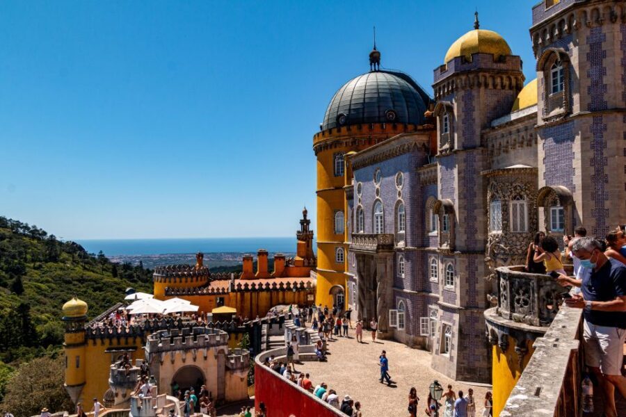 Sintra: Pena Palce + Cabo da Roca + Cascais from Lisbon - Morning start from Lisbon: why the timing matters