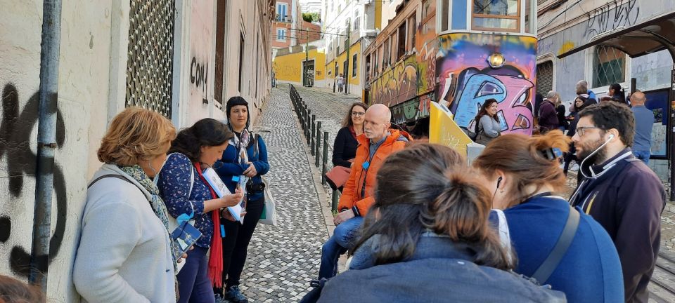 Walking tour: Lisbon in the Shadows of World War II - Meeting at Praça Marquês de Pombal: Where the Tour Starts in Modern Lisbon